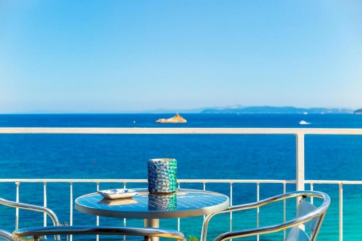 Appartamenti La Terrazza Sulle Ghiaie - Goelba 费拉约港 客房 照片