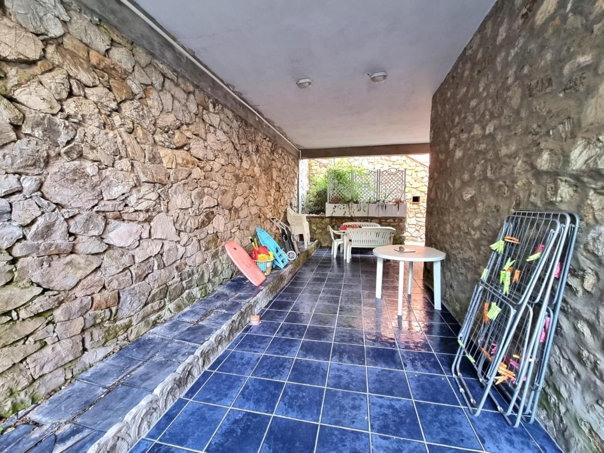 Appartamenti La Terrazza Sulle Ghiaie - Goelba 费拉约港 外观 照片